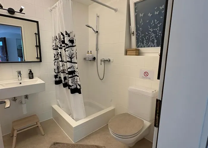 Aareblick 68 Charming With River View *